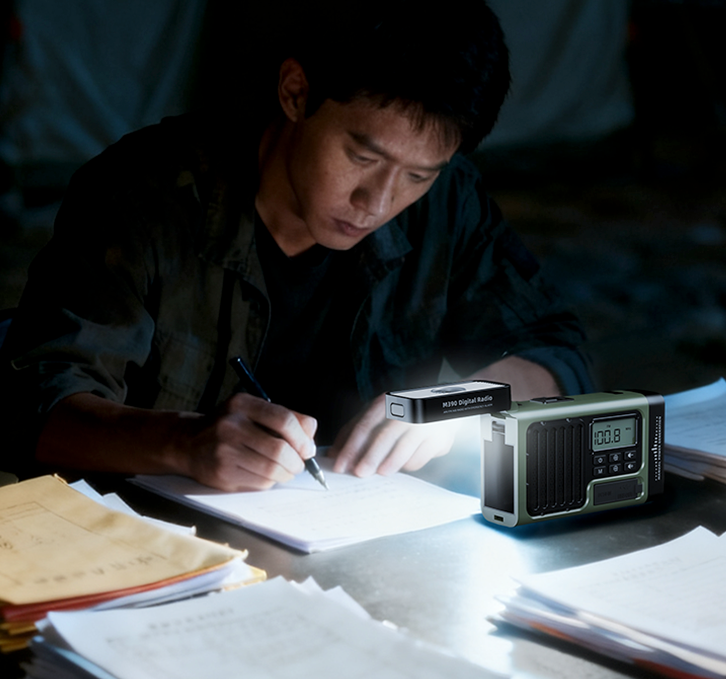 Prepoos Noodradio Digitaal + Bluetooth