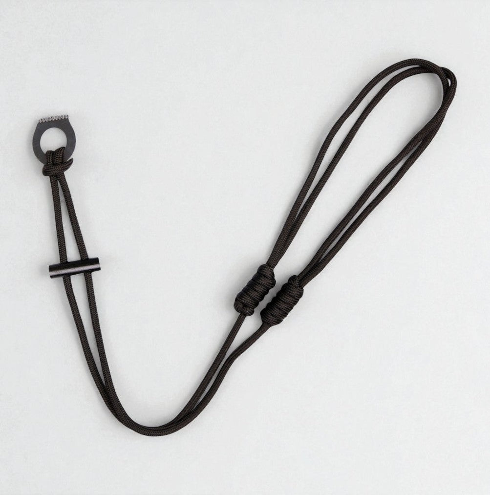 Paracord ketting met vuurstarter